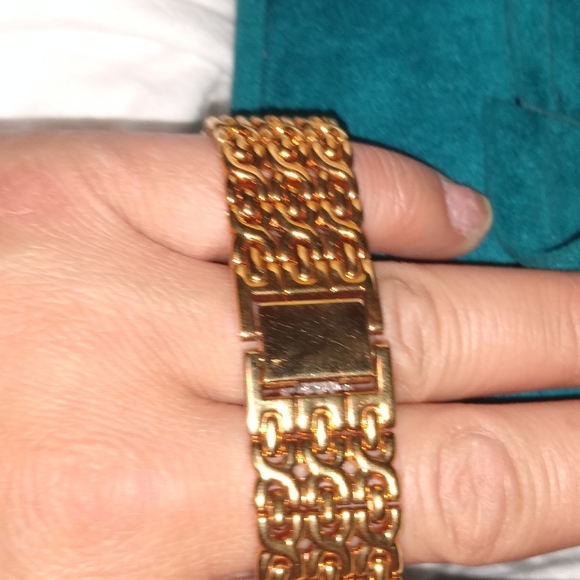 Vintage Nicolette Women's Watch - Picture 6 of 7